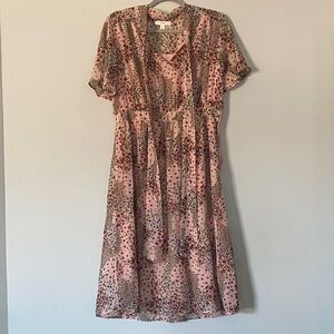 1901 Floral Pink Chiffon Dress Tie V-neck Ruffle Sleeves M